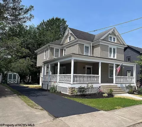 45 S Florida St, Buckhannon, WV 26201