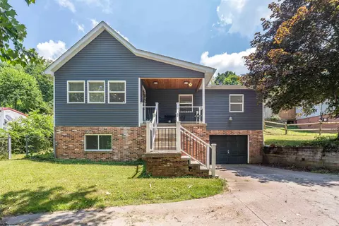 2196 3rd Ave, Morgantown, WV 26508