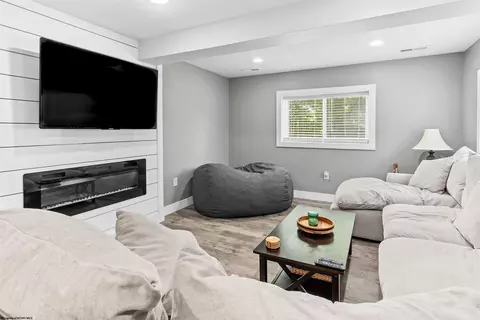 Living - 2196 3rd Ave, Morgantown, WV 26508 photo 2 of 2