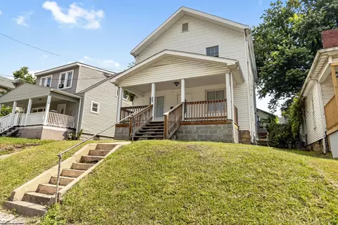 922 E Park Ave, Fairmont, WV 26554