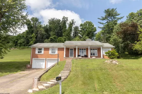 203 Emerson Rd, Clarksburg, WV 26301