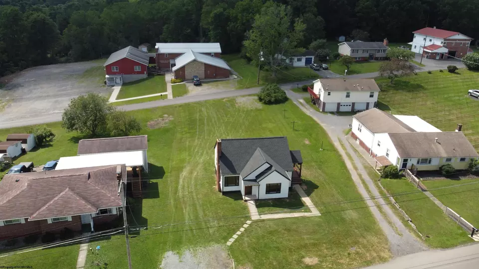 View/Area - 117 Miller Rd, Kingwood, WV 26537 photo 3 of 5