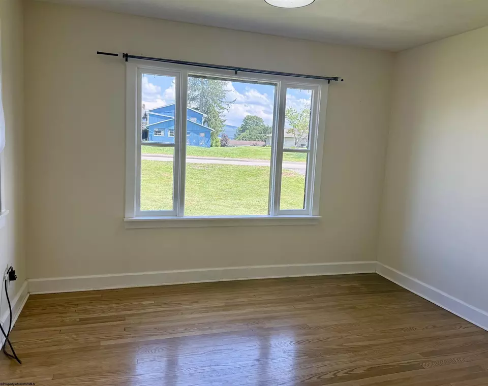 Bedroom - 117 Miller Rd, Kingwood, WV 26537 photo 1 of 8