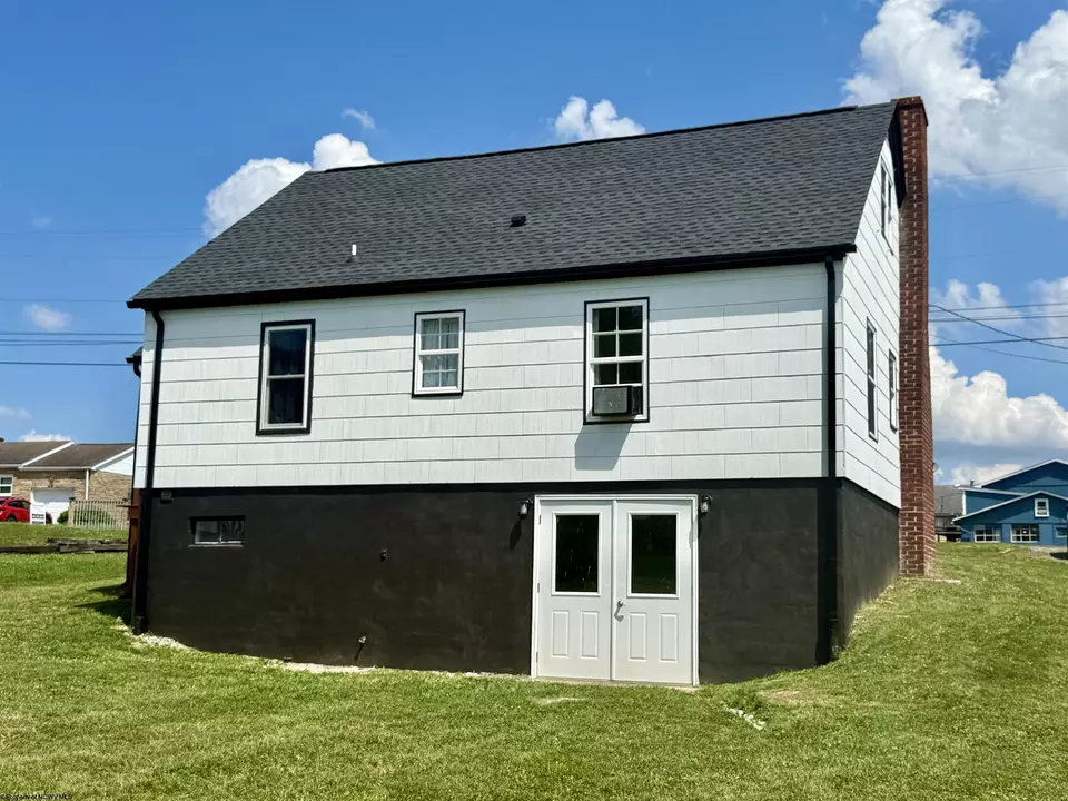 Exterior - 117 Miller Rd, Kingwood, WV 26537 photo 14 of 16