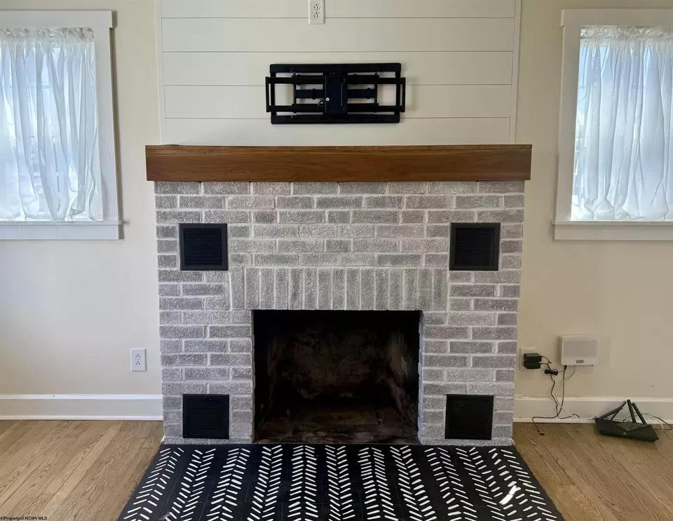 Living - 117 Miller Rd, Kingwood, WV 26537 photo 6 of 7