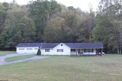 1506 Holly River Rd, Webster Springs, WV 26288