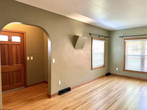 89 Hall St, Philippi, WV 26416 photo 13