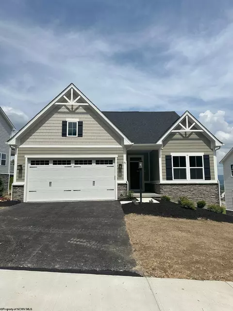 35 Tuscan Dr, Morgantown, WV 26508