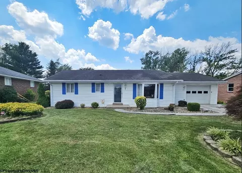 7 Millbrook Rd, Bridgeport, WV 26330