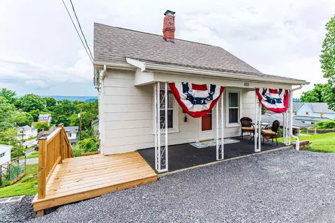 833 Louise Ave, Morgantown, WV 26505