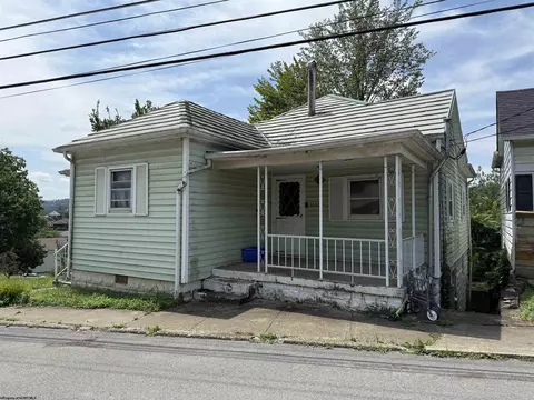 1636 N 20th St, Clarksburg, WV 26301