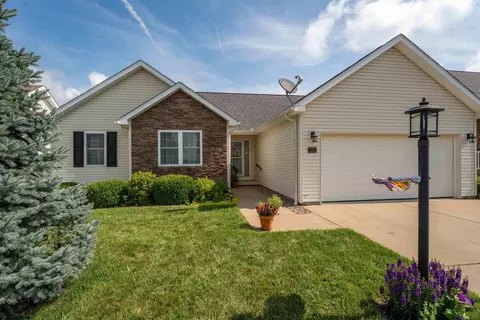 10 Amber Rdg, Morgantown, WV 26508
