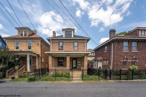 227 Hagans St, Morgantown, WV 26501