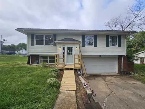 5190 Ash St, Clarksburg, WV 26301