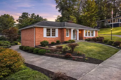 33 Elephant Walk, Fairmont, WV 26554