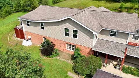 146 Granville Ln, Buckhannon, WV 26201