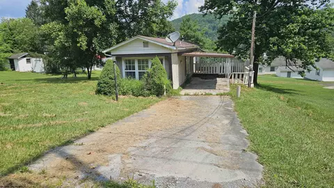 348 Brown Ave, Belington, WV 26250