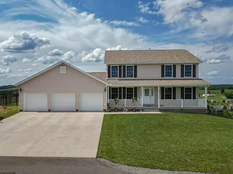 575 Auburn Ln, Flemington, WV 26347