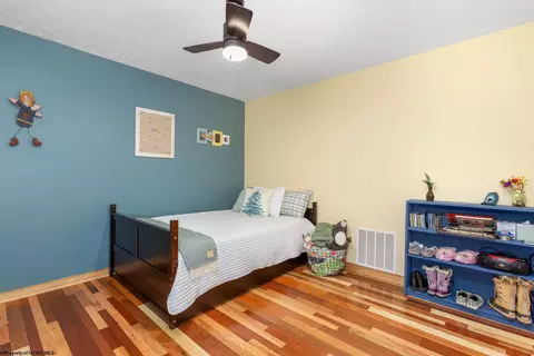 Bedroom - 409 Aster Dr, Terra Alta, WV 26764 photo 7 of 10