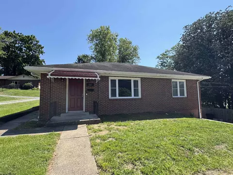237 Newton Ave, Bridgeport, WV 26330
