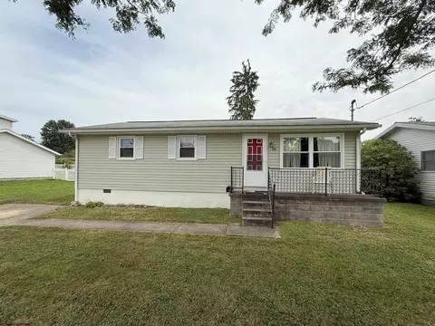 16 Vector Ave, Elkins, WV 26241 photo 6