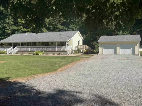 514 Wallace Rd, Wallace, WV 26448