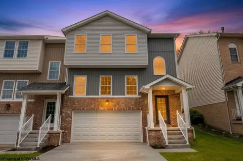 986 Ashton Pl, Morgantown, WV 26508