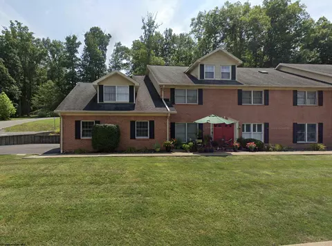606 Shearwood Forest Dr, Bridgeport, WV 26330