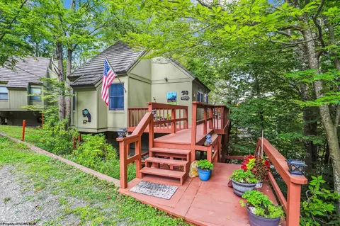 115 Grizzly Way UNIT 66, Davis, WV 26260