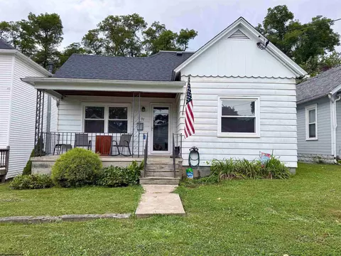 97 Sabraton Ave, Fairmont, WV 26554