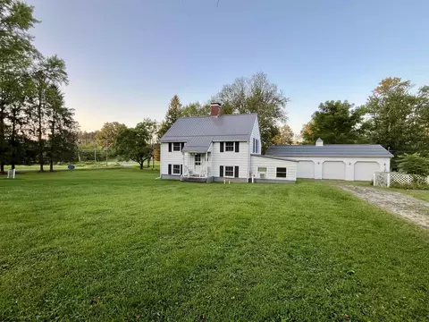 200 Bb Rd, Arthurdale, WV 26520