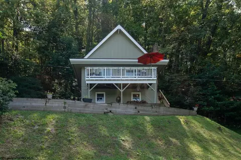2750 Whetsell Settlement Rd, Kingwood, WV 26537
