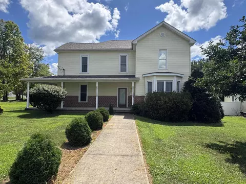 10 Park St, Buckhannon, WV 26201