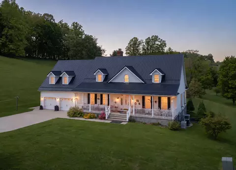 71 Foxmoor Rd, Belington, WV 26250