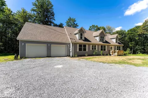 419 Deberry Ln, Bruceton Mills, WV 26525