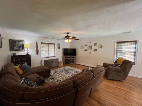 449 Hampton Rd, Fairmont, WV 26554 photo 20