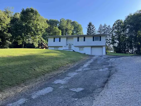 449 Hampton Rd, Fairmont, WV 26554 photo 13
