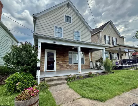 210 Dearborn St, Fairmont, WV 26554