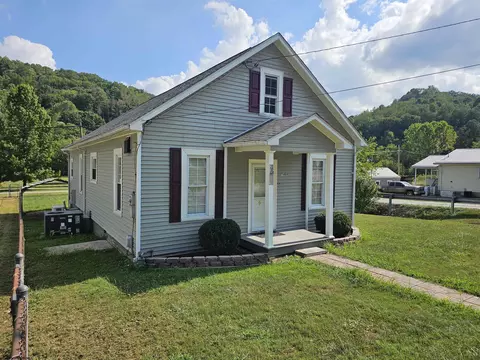 1468 E Main St, Salem, WV 26426