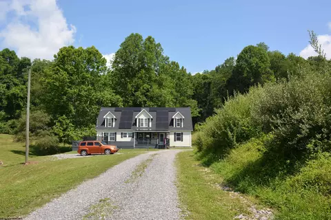 445 Poplar St, Jane Lew, WV 26378