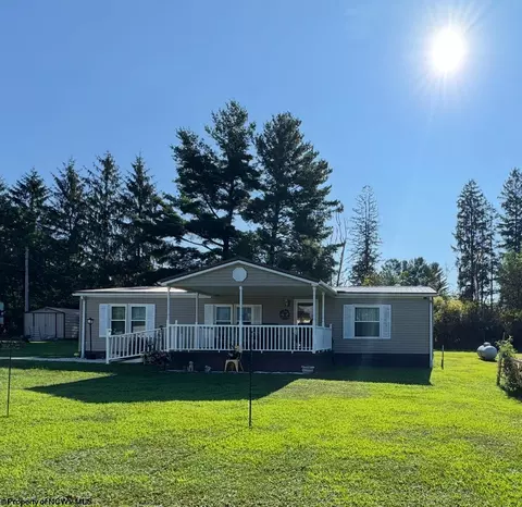 118 Tudor Ln, Beverly, WV 26253