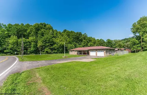 2122 Daybrook Rd, Fairview, WV 26570 photo 23