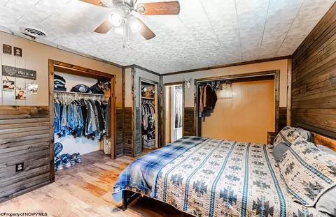 2122 Daybrook Rd, Fairview, WV 26570 photo 10