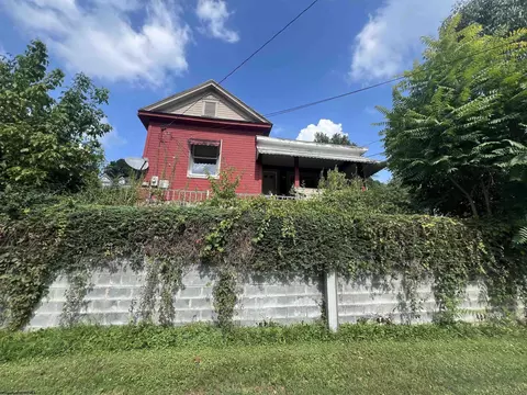 3420 Central Ave, Farmington, WV 26571