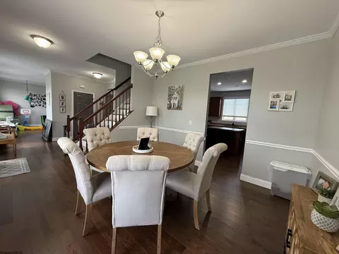 Dining - 44 Ruby Dr, Bridgeport, WV 26330 photo 2 of 4