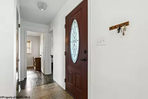 Entry Way - 111 Circle Dr, Bridgeport, WV 26330 photo 1 of 3
