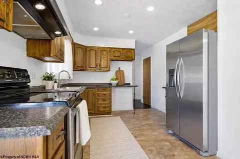 Kitchen - 111 Circle Dr, Bridgeport, WV 26330 photo 1 of 2