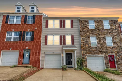 134 Birds Eye View Dr, Morgantown, WV 26501