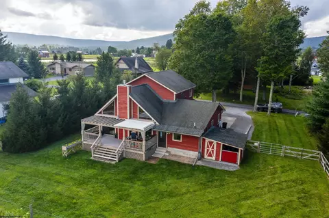 285 Cessna Ln, Davis, WV 26260