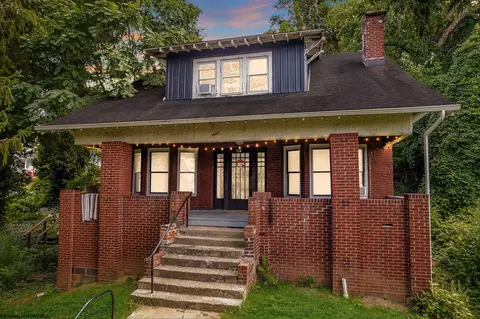 524 Pearl Ave, Morgantown, WV 26505